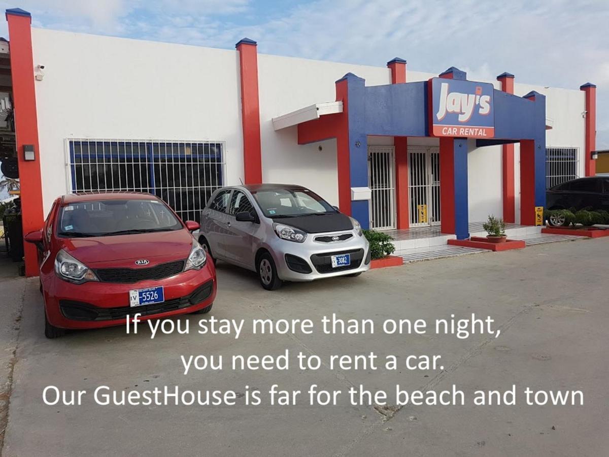 Varadero Marina Airport Guests Rooms Oranjestad Ngoại thất bức ảnh