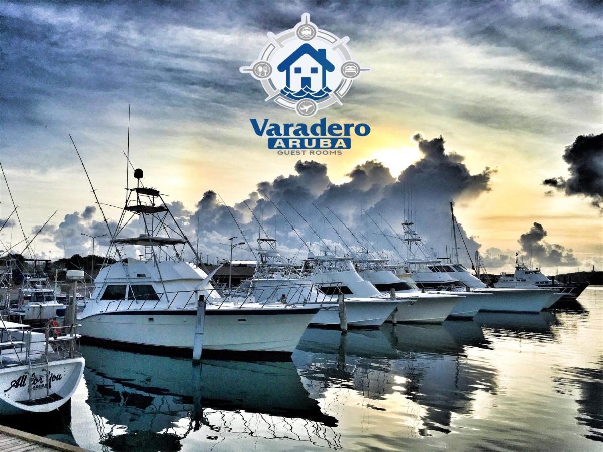 Varadero Marina Airport Guests Rooms Oranjestad Ngoại thất bức ảnh
