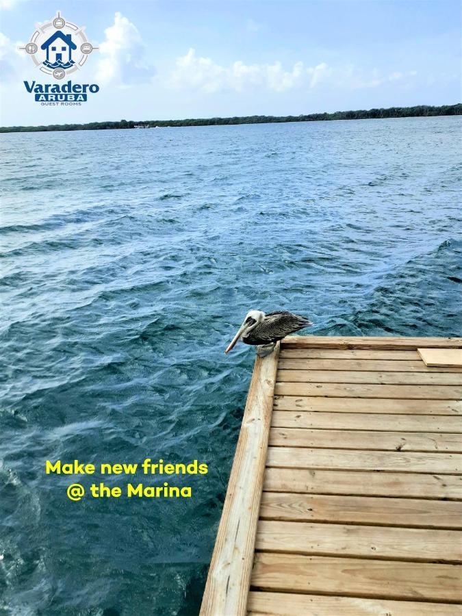 Varadero Marina Airport Guests Rooms Oranjestad Ngoại thất bức ảnh